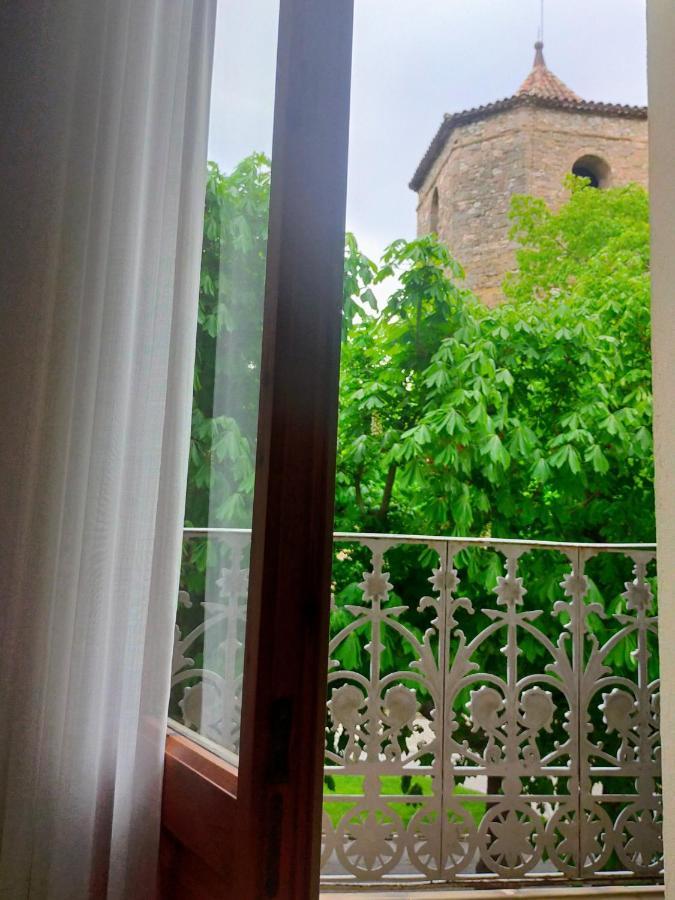 Can Planas Soleado, Amplio Con Vistas Y Parking Sant Joan de les Abadesses Bagian luar foto